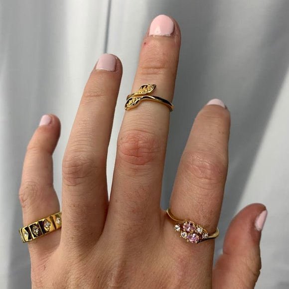 FREE PEOPLE MINI IVY LEAF MIDI RING - Picture 1 of 3
